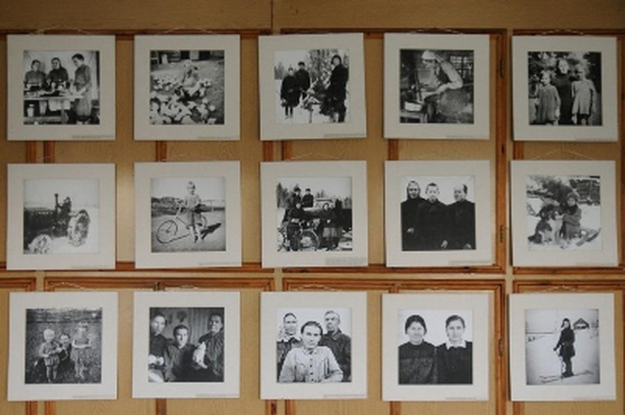 Kviečiame apsilankyti Kunigo Jono Augustausko fotografijų parodoje - Visagine