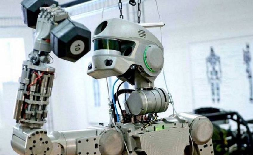 Робот Федор оказался слишком «широкоплечим» и требует доработки