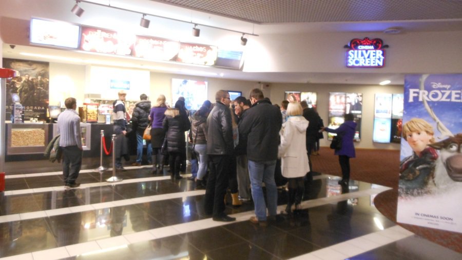 Горячая линия ТТС: Почему мы ездим в кинотеатр в другую страну? - В Висагинасе