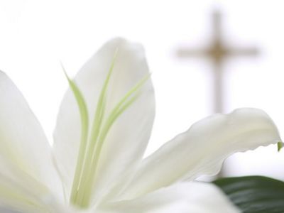 Сейм Литвы в первом чтении одобрил удвоение пособия на погребение до 880 евро - Литва и страны Балтии