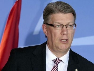 Президент Латвии 9 мая приедет в Москву - Литва и страны Балтии