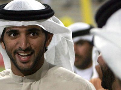 Правитель Дубая призвал снять санкции с Ирана - В Мире