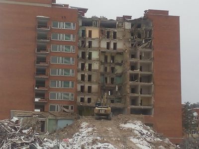 Фото дня. Показались «внутренности» одного из символов города… - В Висагинасе