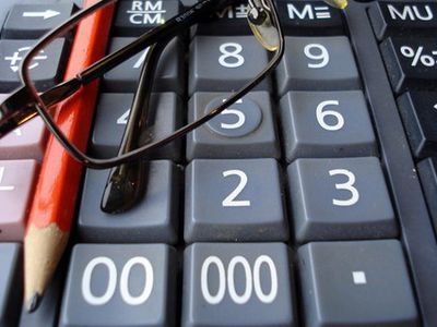 Количество неплательщиков налога на обязательное страхование здоровья увеличится - Литва и страны Балтии