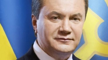Почему Янукович едет в Вильнюс мимо Москвы