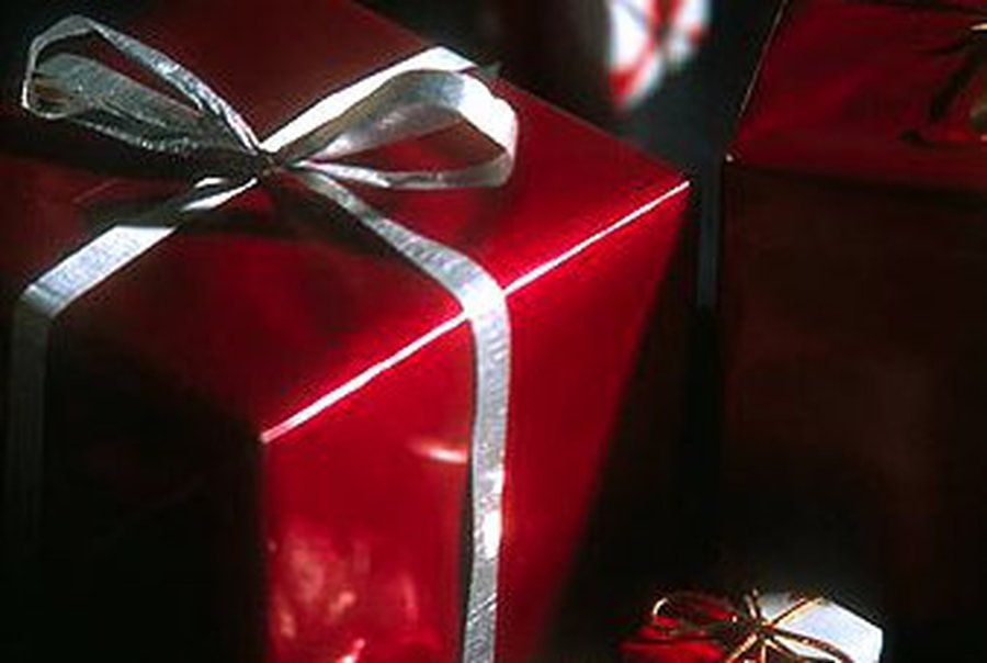 Британцев уличили в неумении прятать подарки - Хобби, отдых и развлечения