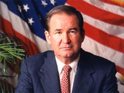 Республиканец Бьюкенен: у США нет шансов победить в войне с Россией на Кавказе, дни Саакашвили сочтены - В Мире