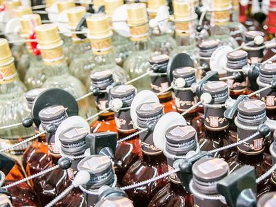 В 2019 году правительство планирует пополнить бюджет за счет очередного повышения акцизов на алкоголь - Литва и страны Балтии