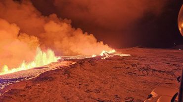 На юго-западе Исландии произошло извержение вулкана
