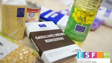 Выдача продуктов и средств гигиены малообеспеченным жителям