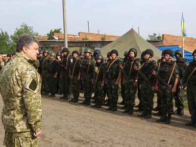 На Украине истекает срок объявленного перемирия, украинские силовики не прекращали обстрел мирных жителей и ополченцев - В Мире