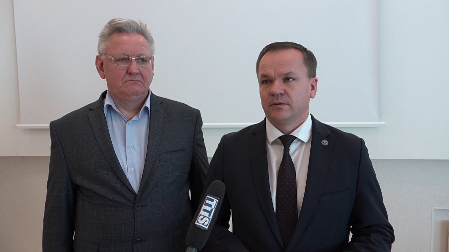 Мэр и директор администрации – о планируемых мерах в связи с объявлением национального карантина (видео) - В Висагинасе