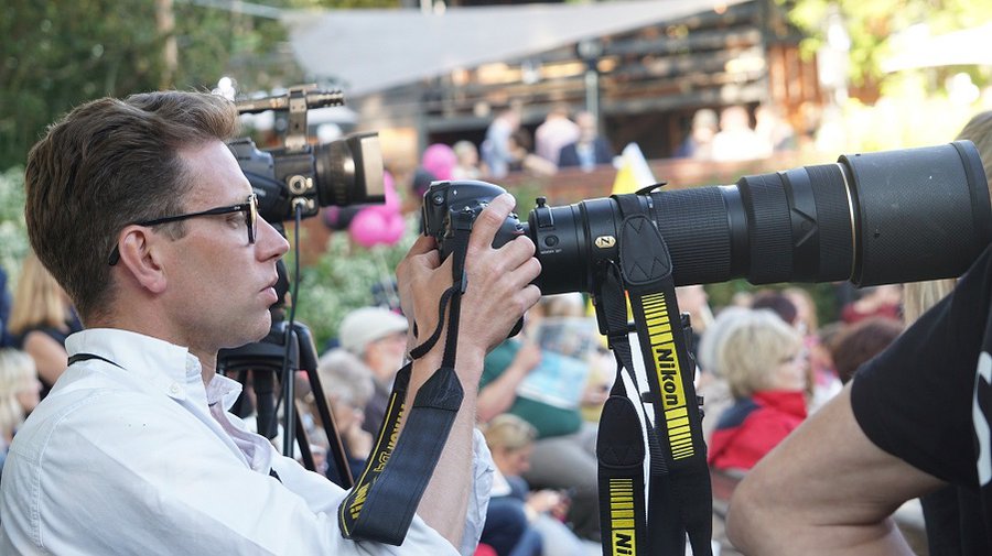 За воспрепятствование сбору информации журналистами предлагается штраф до 140 евро - Литва и страны Балтии