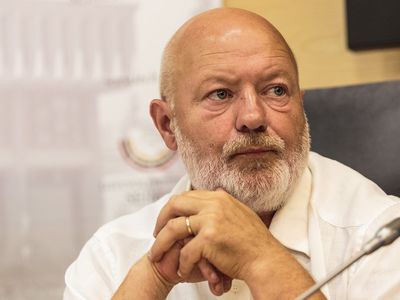 Э. Гентвилас предложения премьера по торговым центрам считает оруэллизмом - Литва и страны Балтии