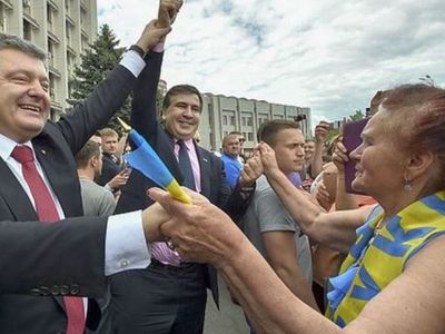 Саакашвили собрался «срочно спасать Киев» - В Мире