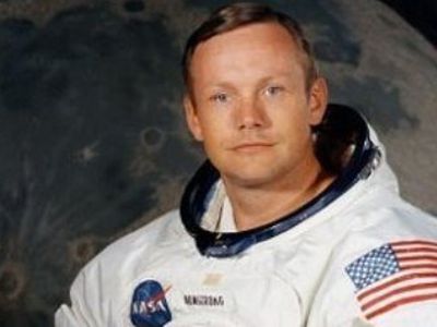 Обама назвал Нила Армстронга «величайшим героем Америки» - В Мире