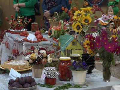 Наши сеньоры умеют достойно отметить любое событие (видео) - В Висагинасе