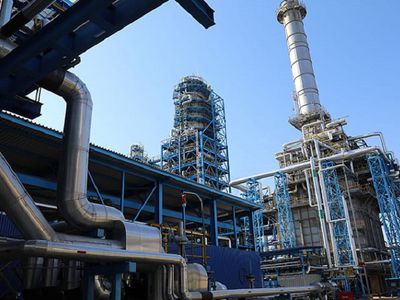 Минск договорился о поставке первой партии нефти из России по цене без премии - Энергетика