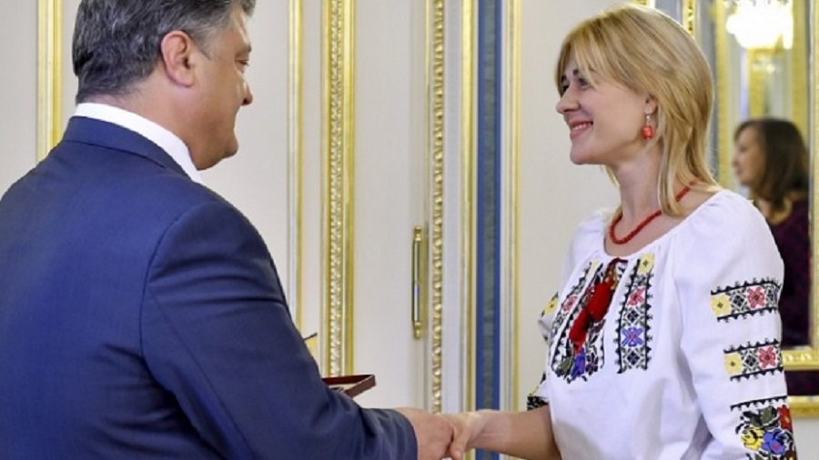 Олег Ляшко: Лучшая учительница Украины 2016 года стала сиделкой в Англии - В Мире