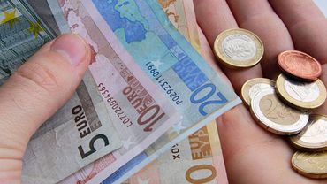 В Литве открыт путь к введению евро