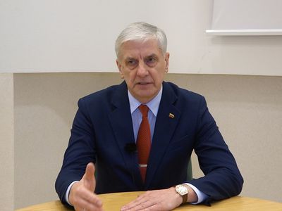 А. Думбрава: «До конца политической карьеры останусь беспартийным» (видео) - В Висагинасе