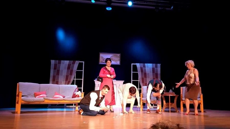 Очень смешные «Смешные деньги» - Культурные и спортивные мероприятия