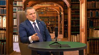 Прямой разговор с мэром о работе совета, оппозиции и будущем городского спорта (видео)