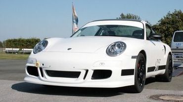 1300-сильный суперкар 9ff Draxster на базе Porsche 911