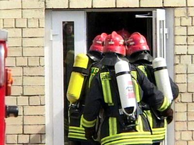 Учения пожарных - спасателей в школе «Verdenės»  - В Висагинасе