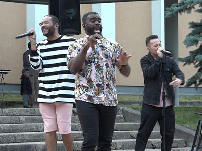 Музыкальное сопровождение без музыкальных инструментов. Возможности человеческого голоса удивляют (видео) - В Висагинасе