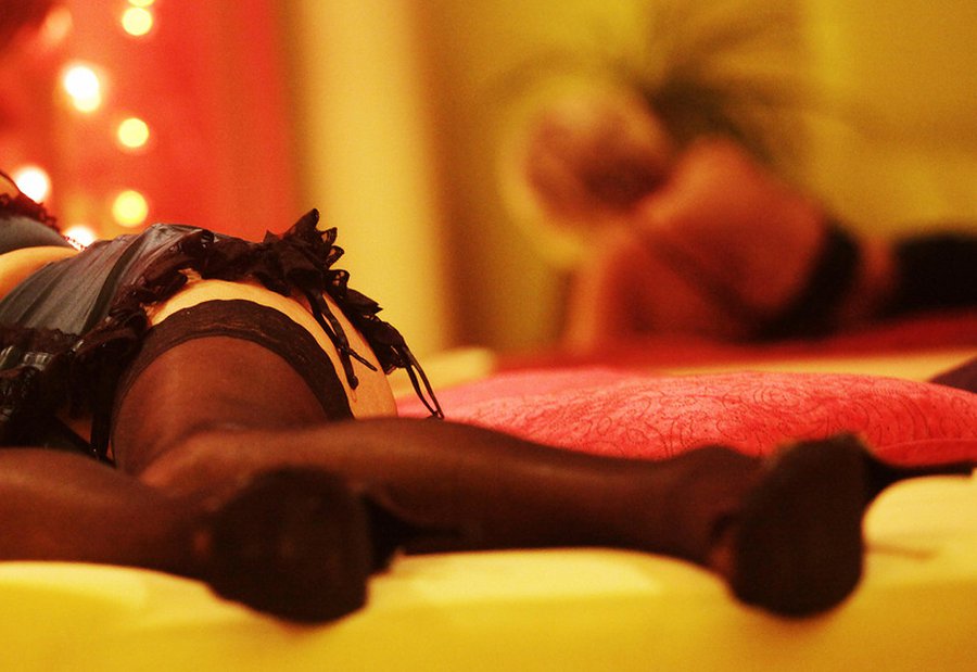 Наркотики и проституция укрепляют экономику Британии - В Мире