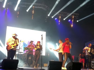 «Дрозды» вбили гвоздь в программу праздника. Это было крутое шоу! (добавлено видео) - В Висагинасе