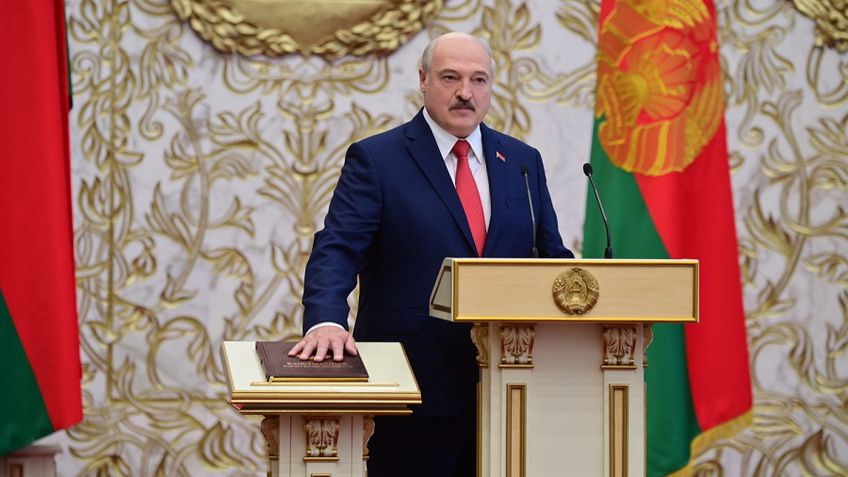 A. Lukašenka pakomentavo slaptą savo inauguraciją: Vakarų informuoti neprivalome