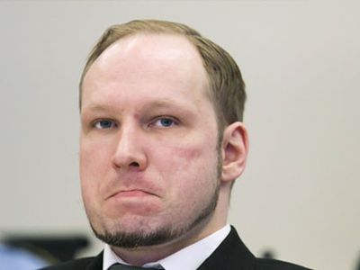 Адвокат Брейвика хочет, чтобы с его подзащитного сняли все обвинения - Происшествия и криминал