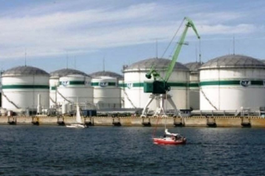 Klaipedos nafta сократила объем перевалки нефтепродуктов
