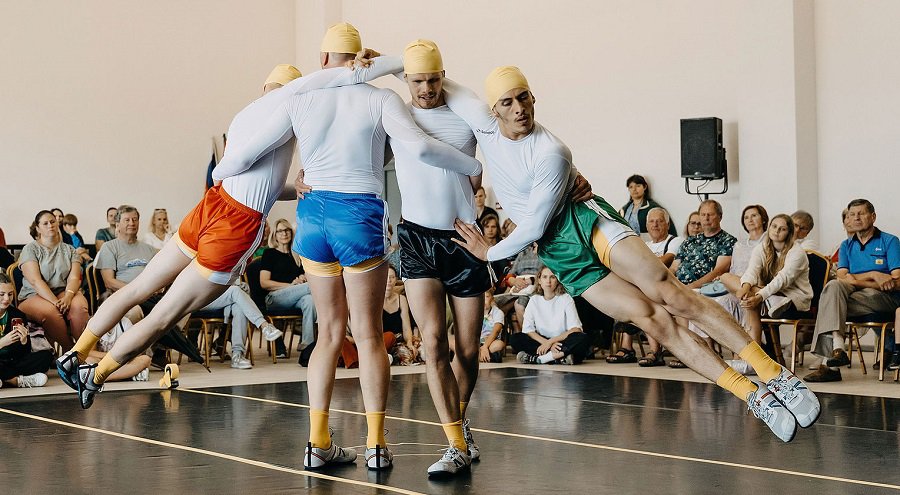 Šokio ir akrobatikos spektaklio kūrėjai kviečia įveikti save - Kultūros ir sporto renginiai