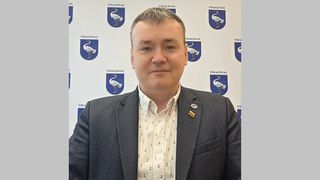 Kas nepavyksta Vsagino merui? Keliai ARBA Kaip Visagino meras kelius lopė