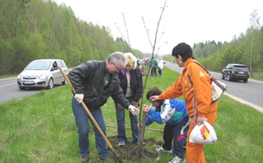 Висагинские профсоюзы проведут субботник 1 мая - В Висагинасе