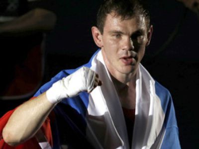 Олимпийскому чемпиону по боксу подарили квартиру с ...долгами - Культурные и спортивные мероприятия