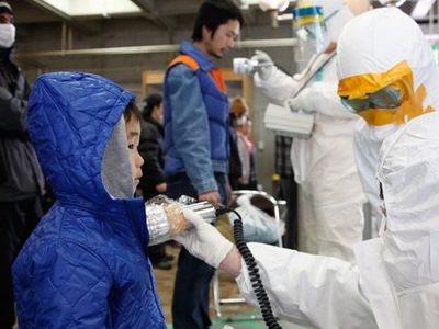Более 60 японцев получили облучение щитовидной железы после аварии на «Фукусиме»                                                                       - Наука и здоровье