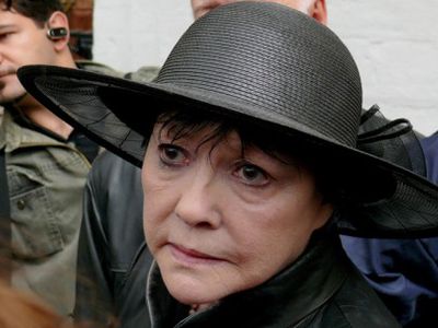 Mirė rusų poetė B. Achmadulina - Pasaulyje