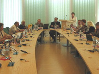 Принято решение о сокращении учебных часов в учреждениях неформального развития - В Висагинасе