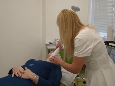 Nechirurginis SMAS – kūno pakėlimas, HIFU technologija - Reklama