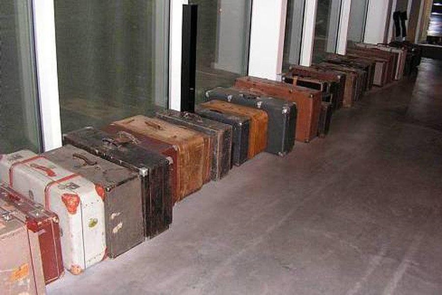 С каждым годом из Эстонии эмигрирует все больше людей - Литва и страны Балтии