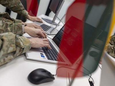 Молодёжь, интересующаяся кибербезопасностью, может стать частью литовской «хакерской» сборной - Мир молодежи