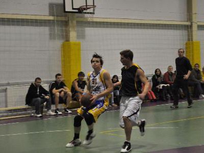 Для новой команды очень важна поддержка                                                                 - Культурные и спортивные мероприятия