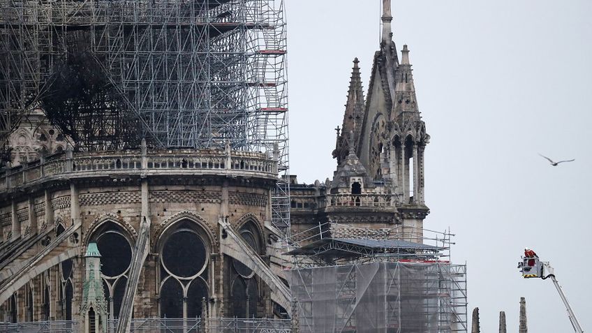 Artimiausiu metu architektai ir ekspertai įvertins Paryžiaus Dievo Motinos katedros būklę