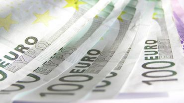Для лучшей жизни не хватает 400 евро, показывает опрос Банка Литвы