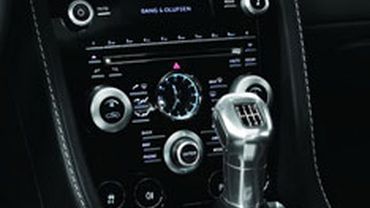 Aston Martin DBS обзавелся серьезной аудиосистемой