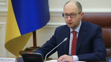 Яценюк: Украине придется покупать у России газ даже по $500 за тысячу кубометров